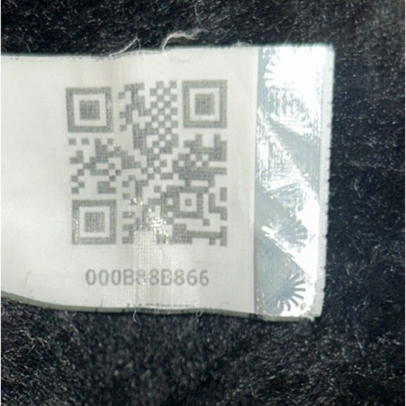 UGG Classic Short Bling Black Women's 1003890 Boots Size US 7 Rhinestone Cozy - Picture 7 of 9